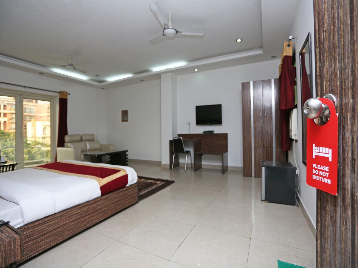 Oyo 10257 Hotel Lotus Park Gurgaon Eksteriør billede