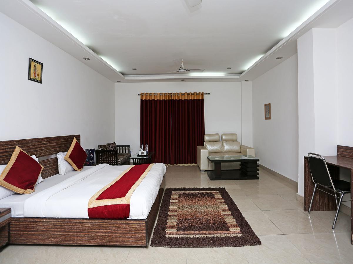 Oyo 10257 Hotel Lotus Park Gurgaon Eksteriør billede
