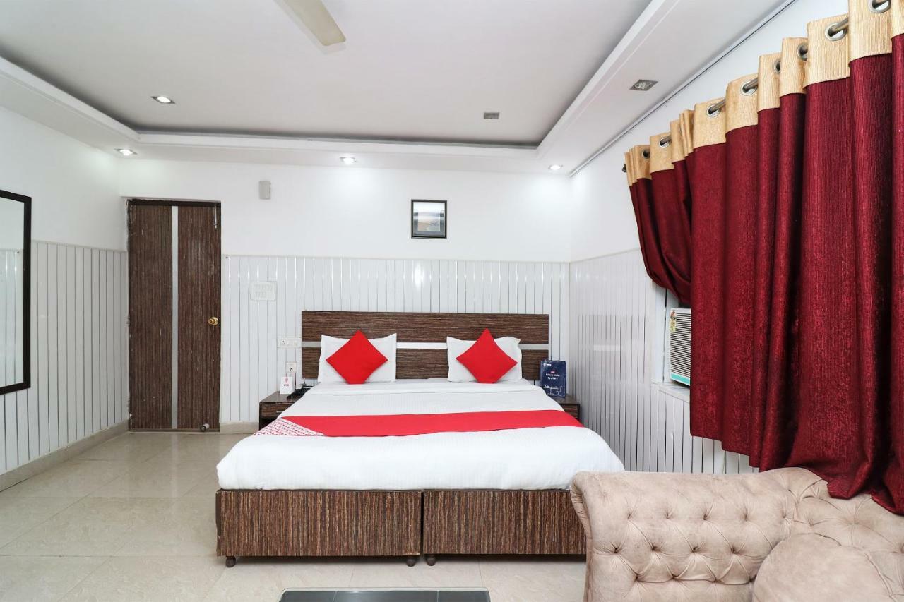 Oyo 10257 Hotel Lotus Park Gurgaon Eksteriør billede